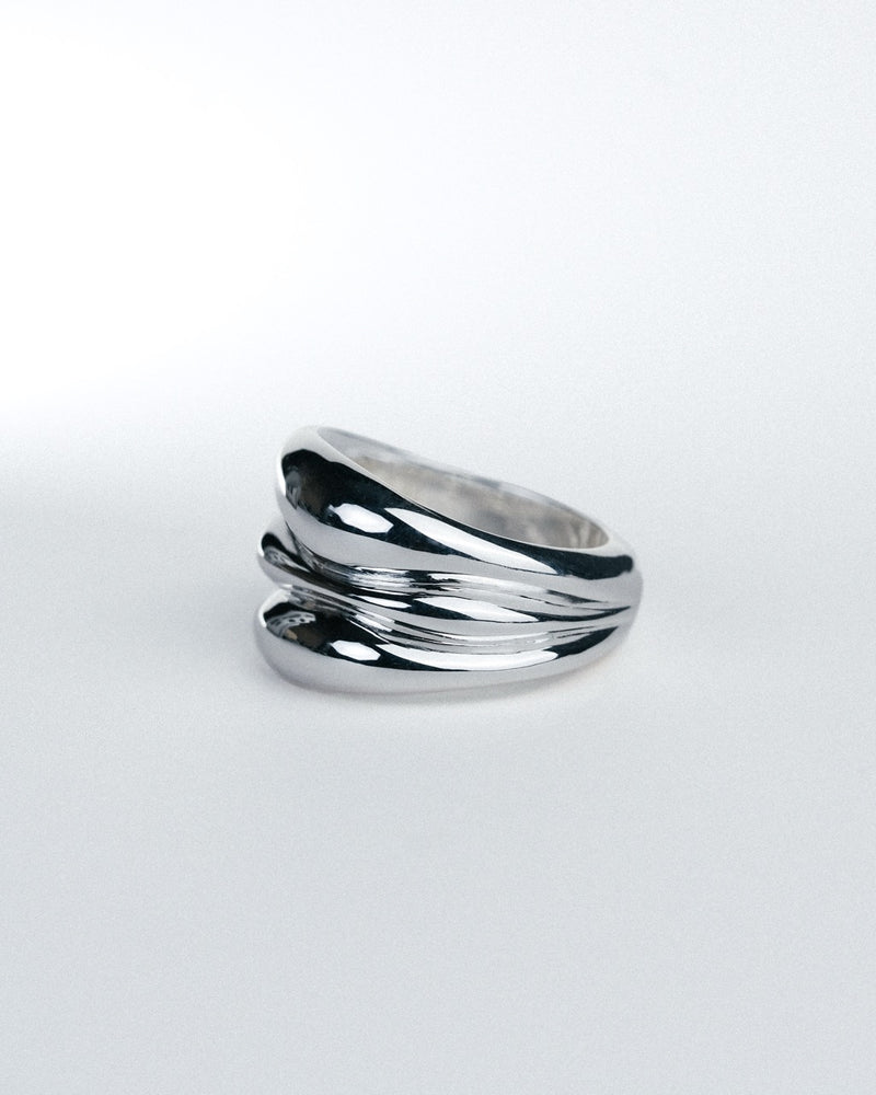 Wavy Ring