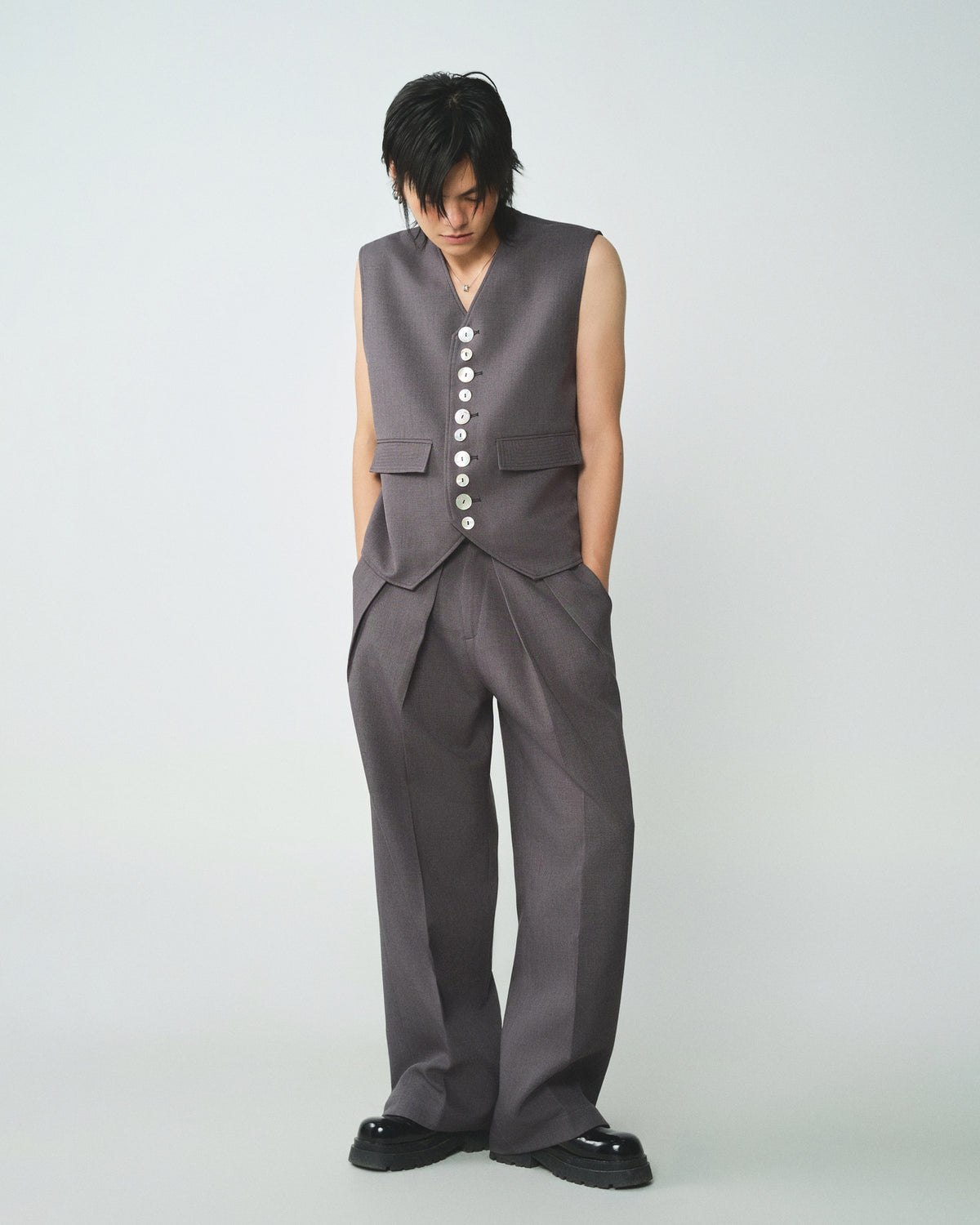 GRAY PEARL GHILE