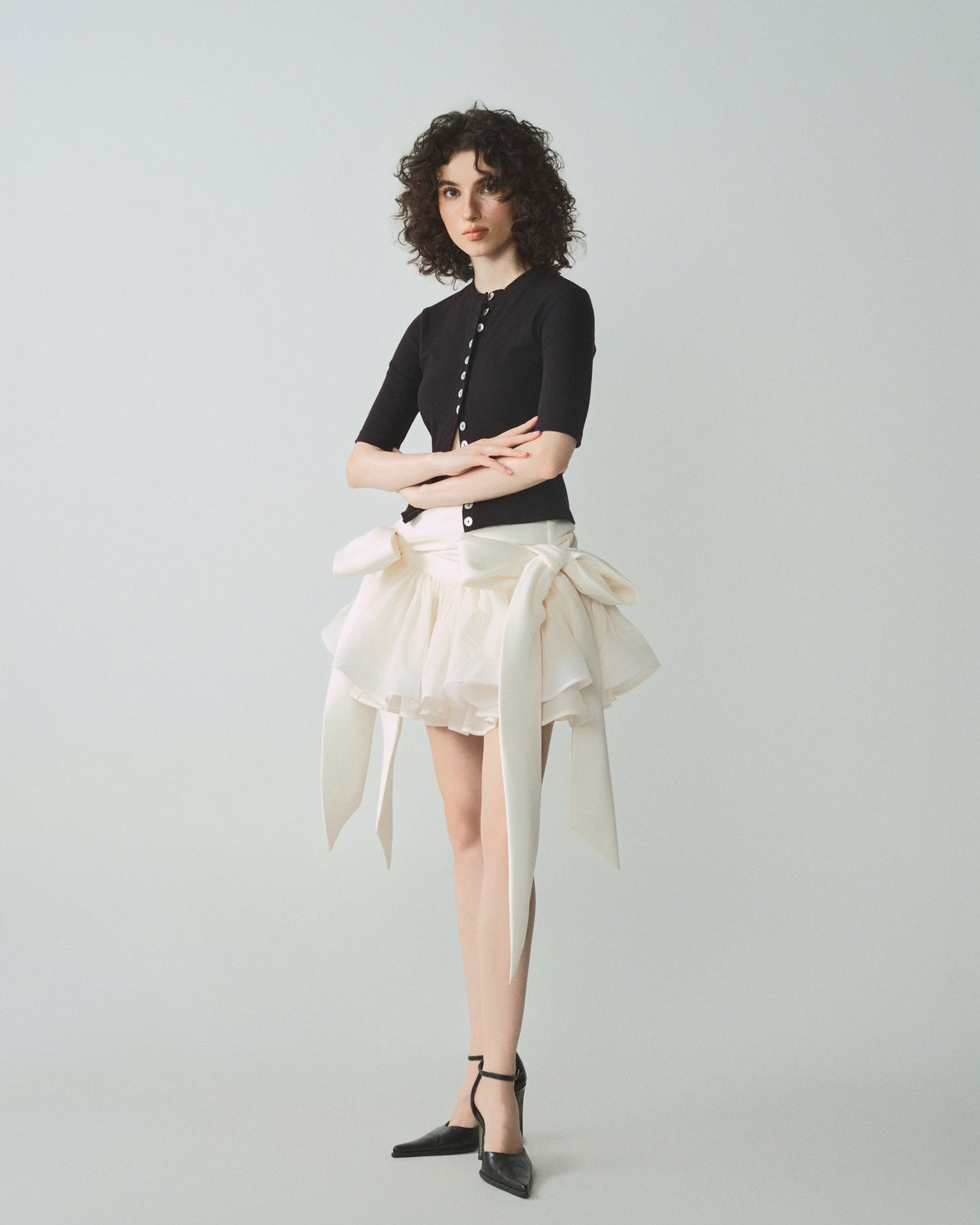 WHITE BOWTIE SKIRT