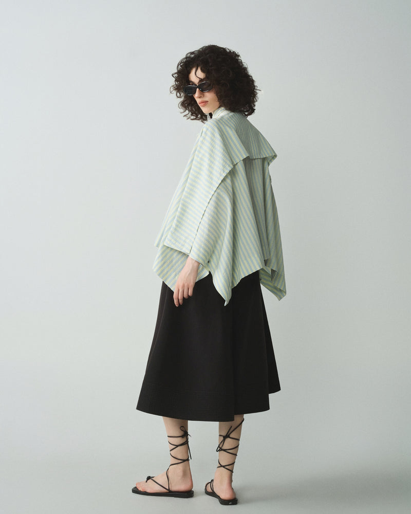 BLACK "BAI CAO" SHORT