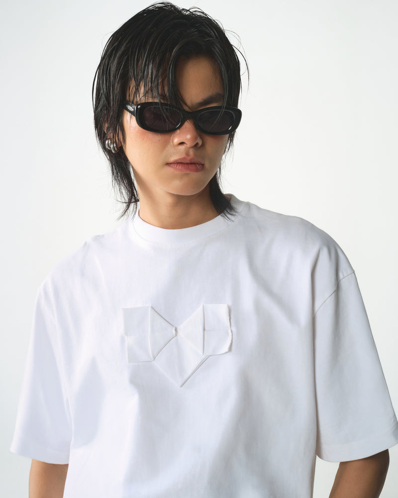 WHITE ORIGAMI HEART TEE