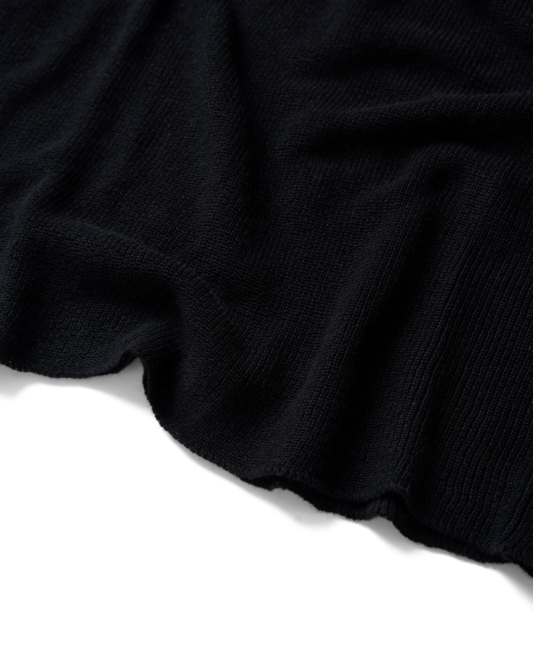 KNIT BLACK LONG SLEEVES BLACK