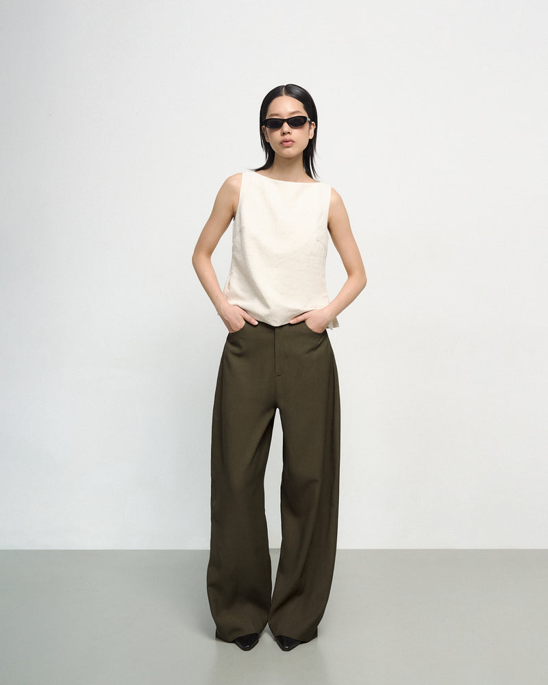 STRAW TOP IN BEIGE