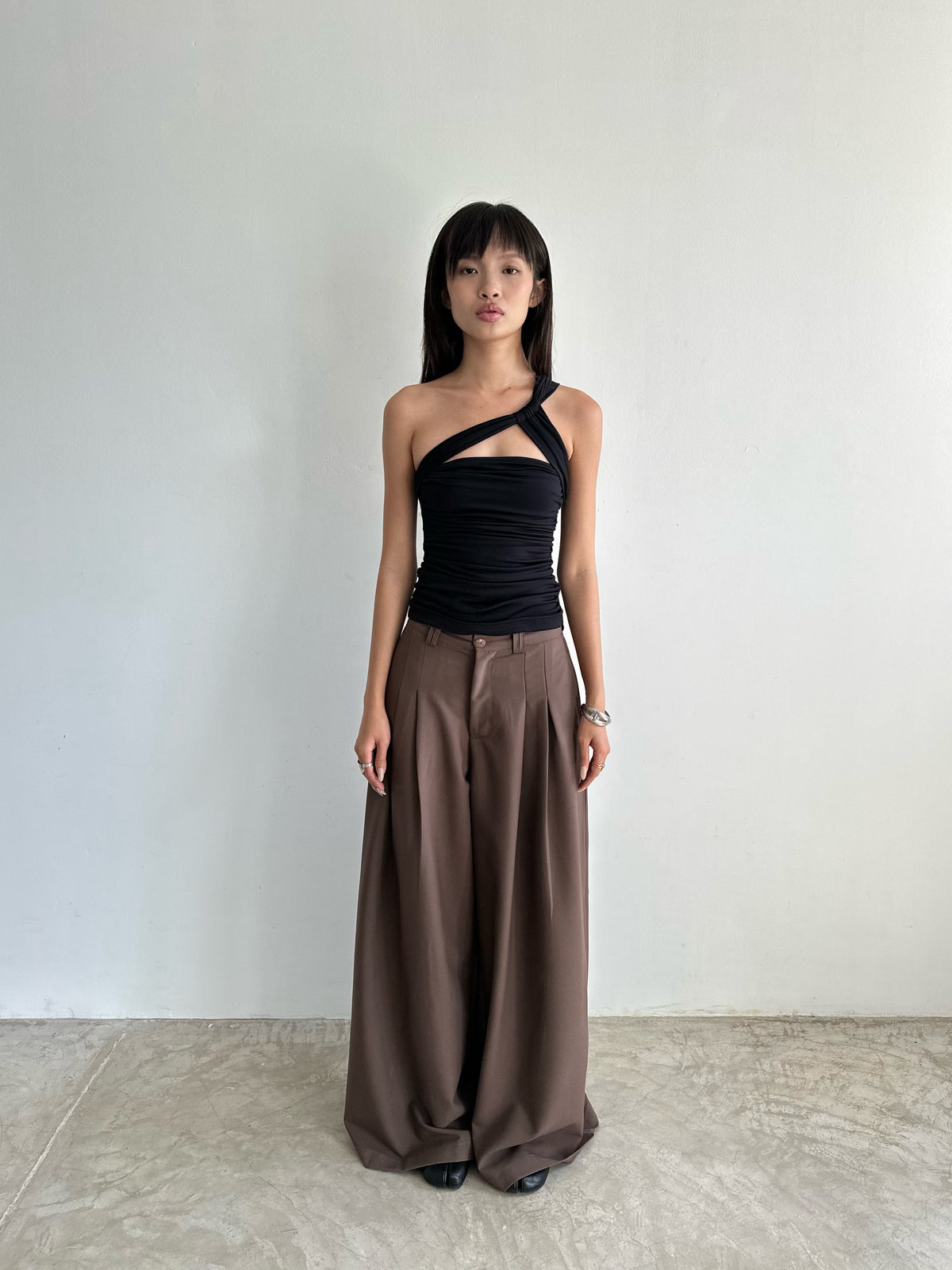 BLACK CHEO TOP
