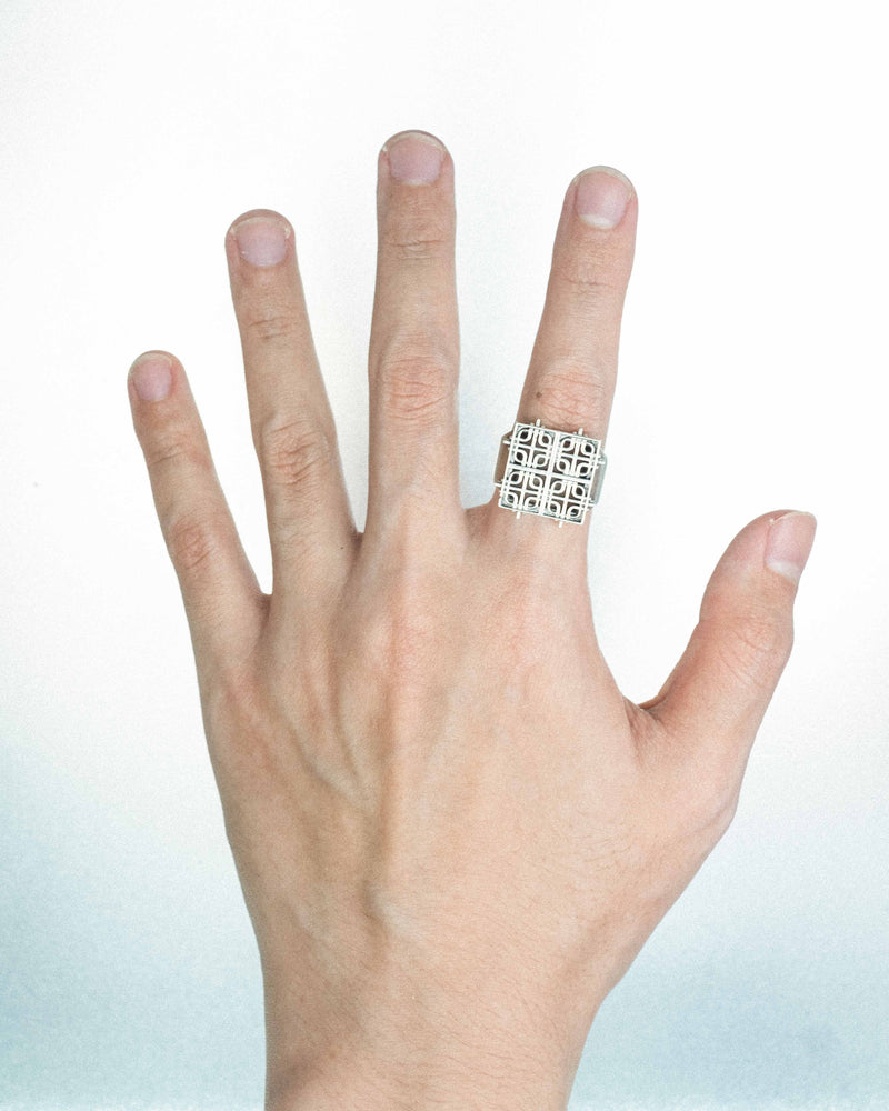 GACH TU RING