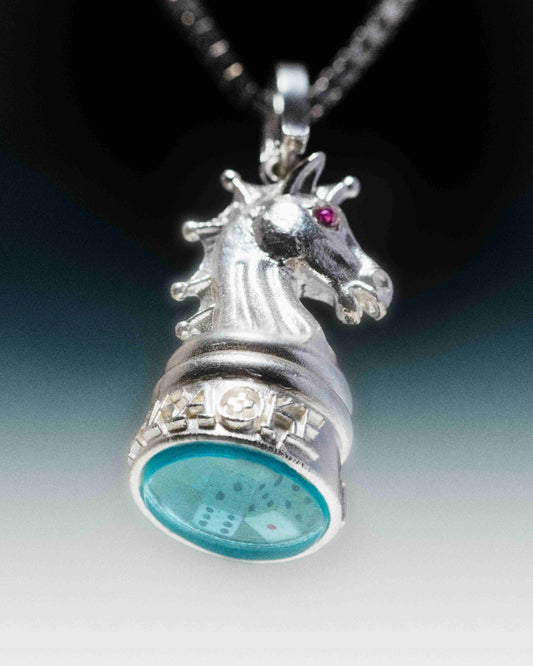 HORSE L NECKLACE