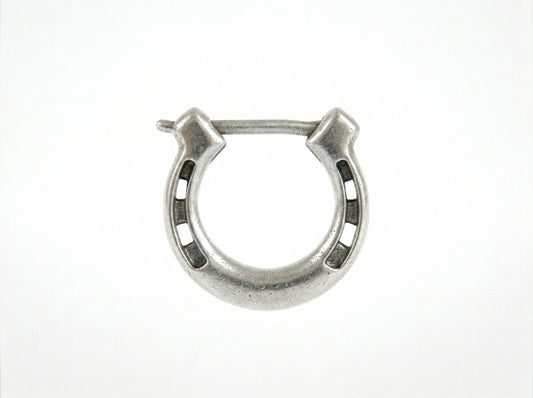  HORSESHOE EARRING