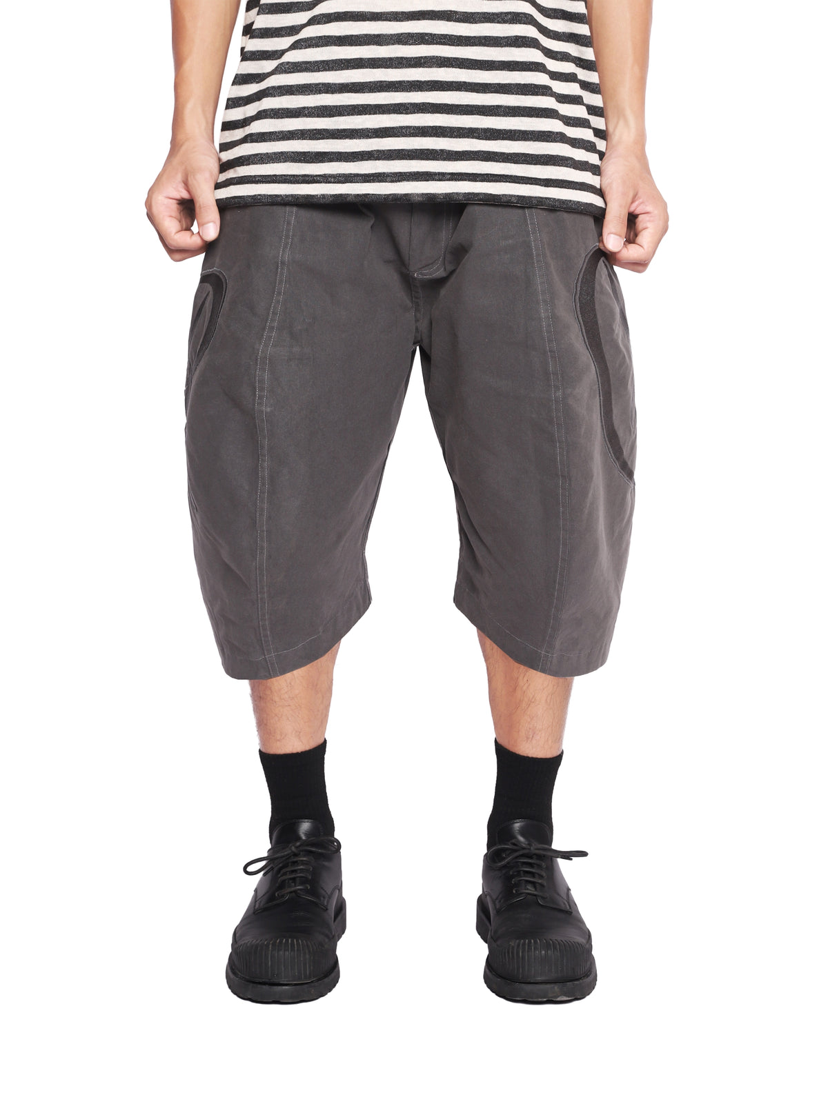 ORIGAMI GREY SHORT