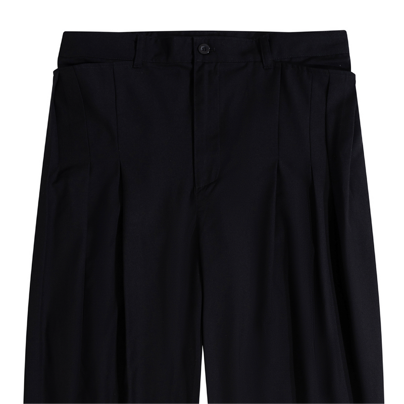 CRUMPLED TROUSERS