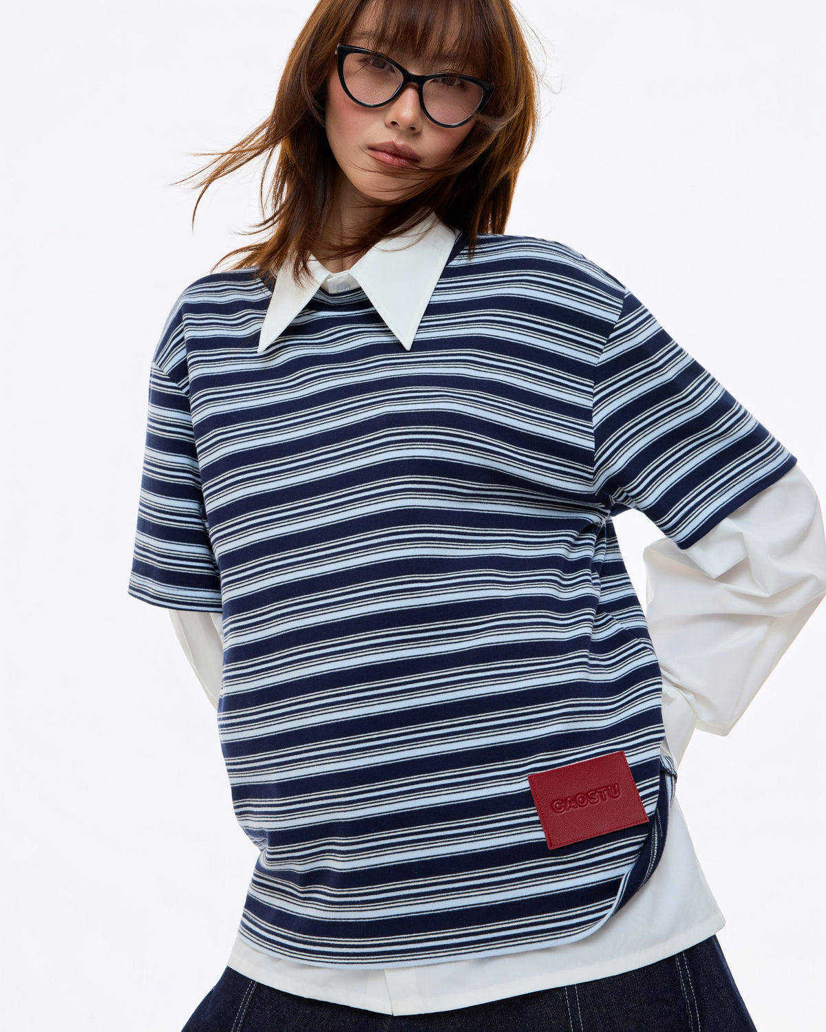 BLUE RED TAG STRIPE TEE
