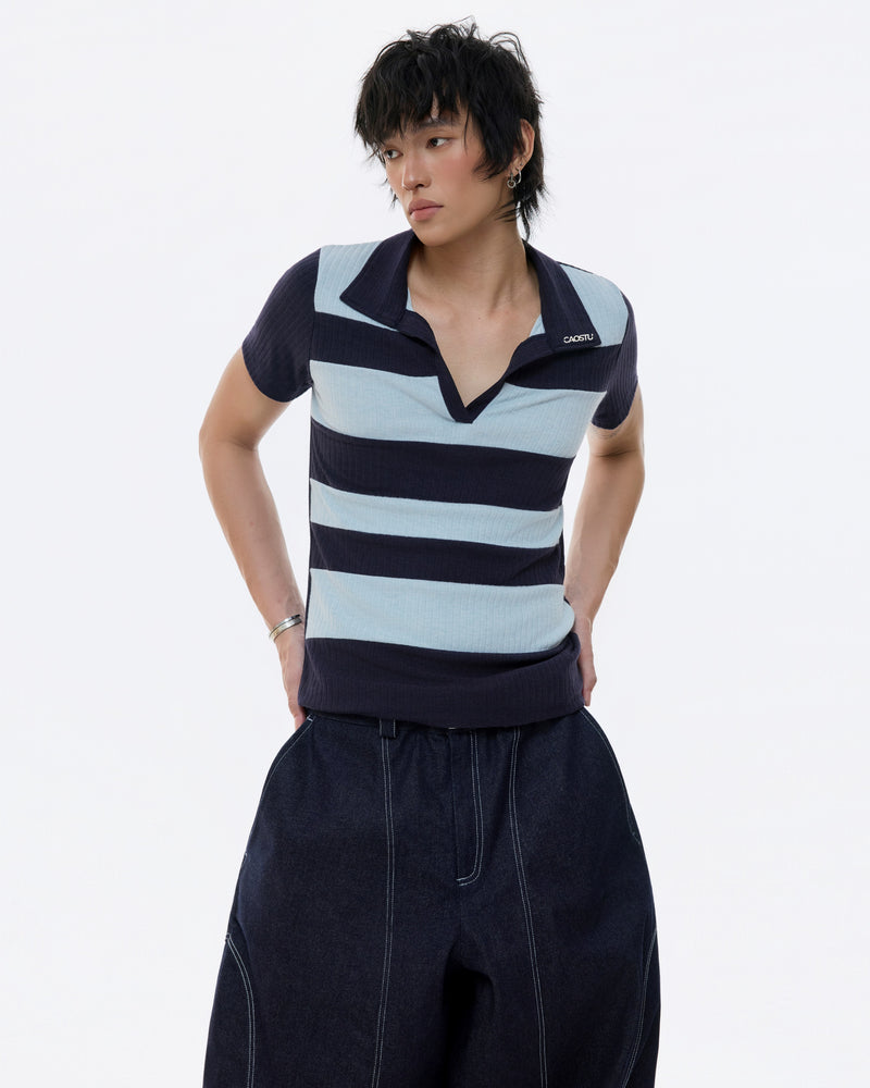 STRIPE NAVY HUG SHIRT