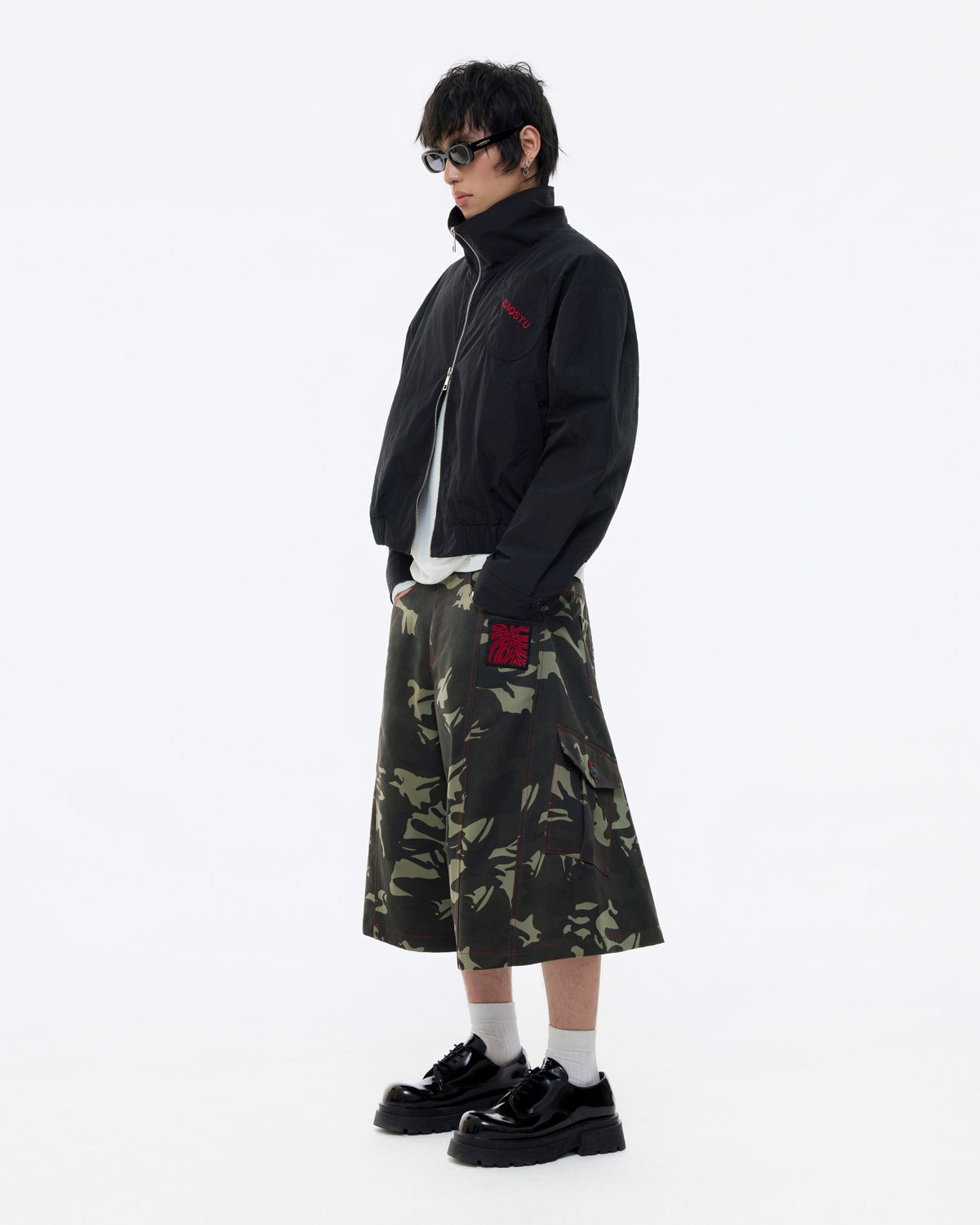 BLACK MONSTERA STAND COLLAR JACKET