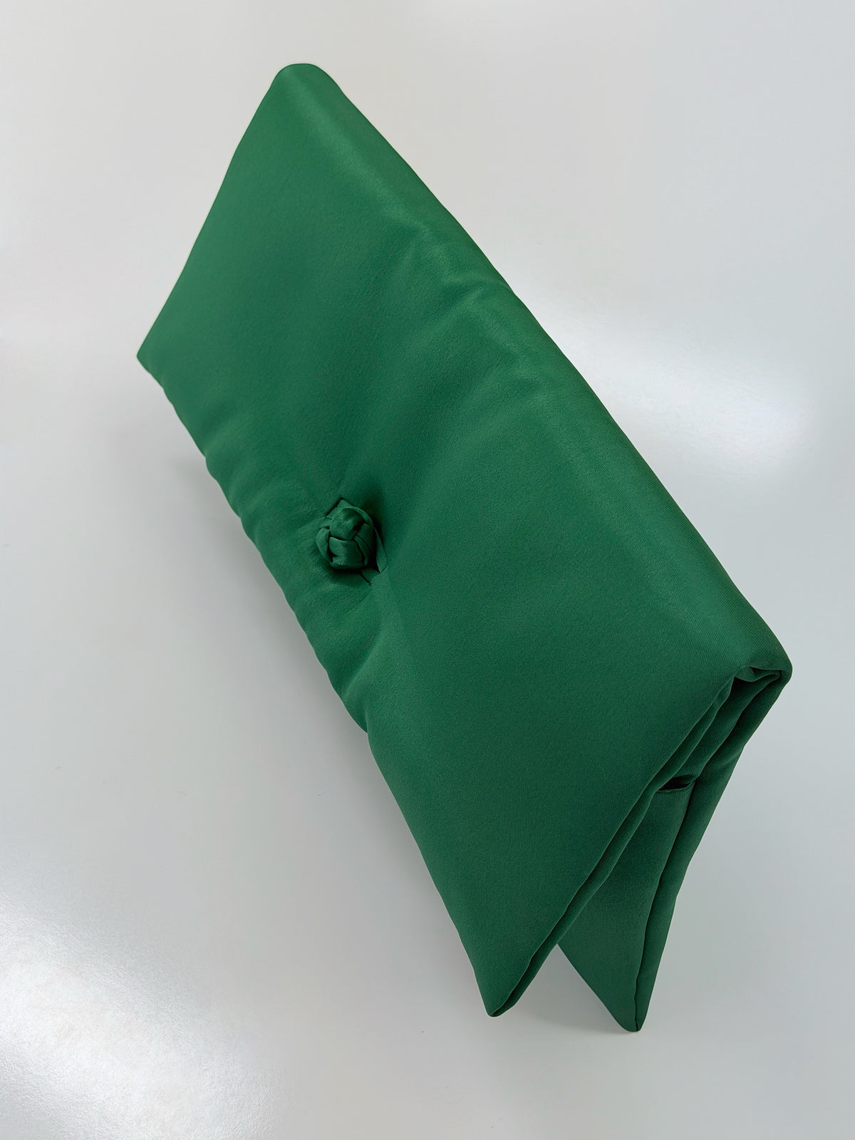 S26 GREEN TAFFETA CLUTCH  