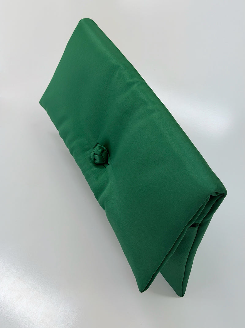 S26 GREEN TAFFETA CLUTCH  