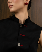 LIEN TU-PHOENIX EYE BUTTON TOP