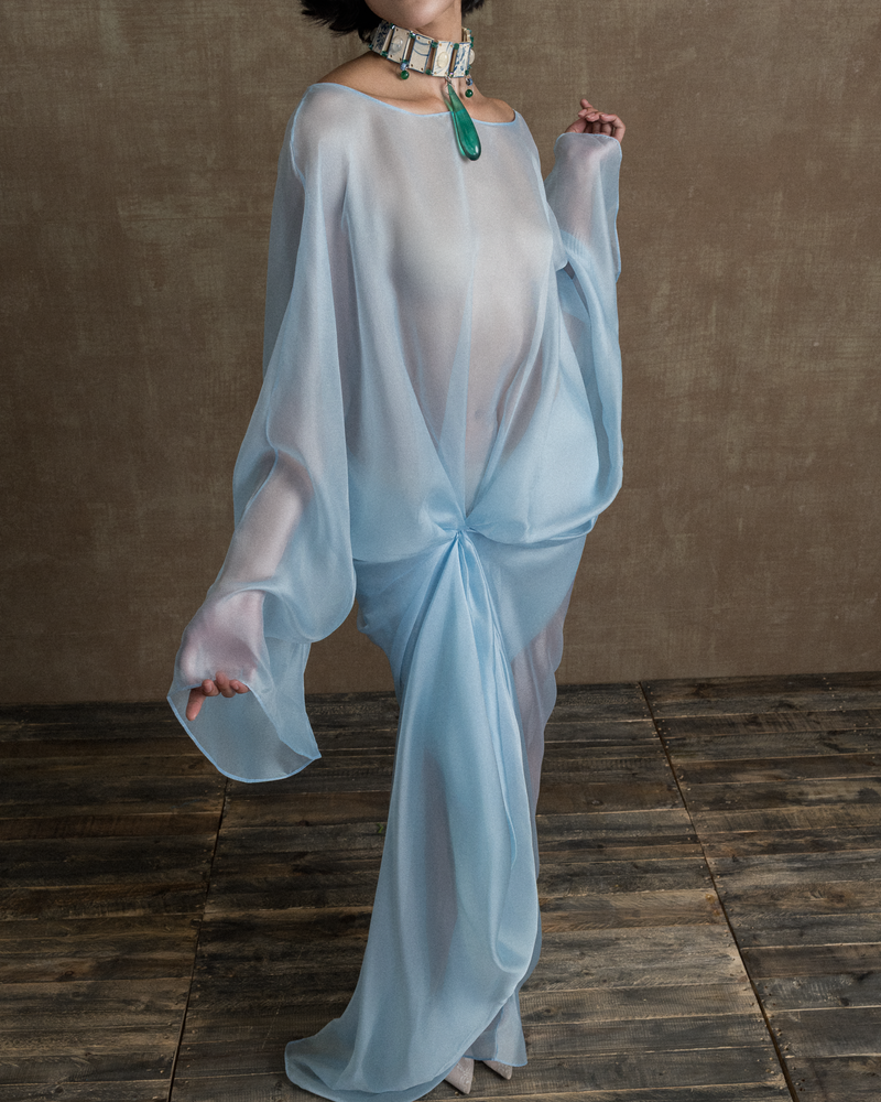 SKY BLUE PERLE DE L’ORIENT CHIFFON GOWN