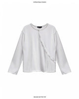 WHITE OBLIQUE BUTTON TOP