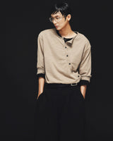 MOSS GREY OBLIQUE BUTTON TOP