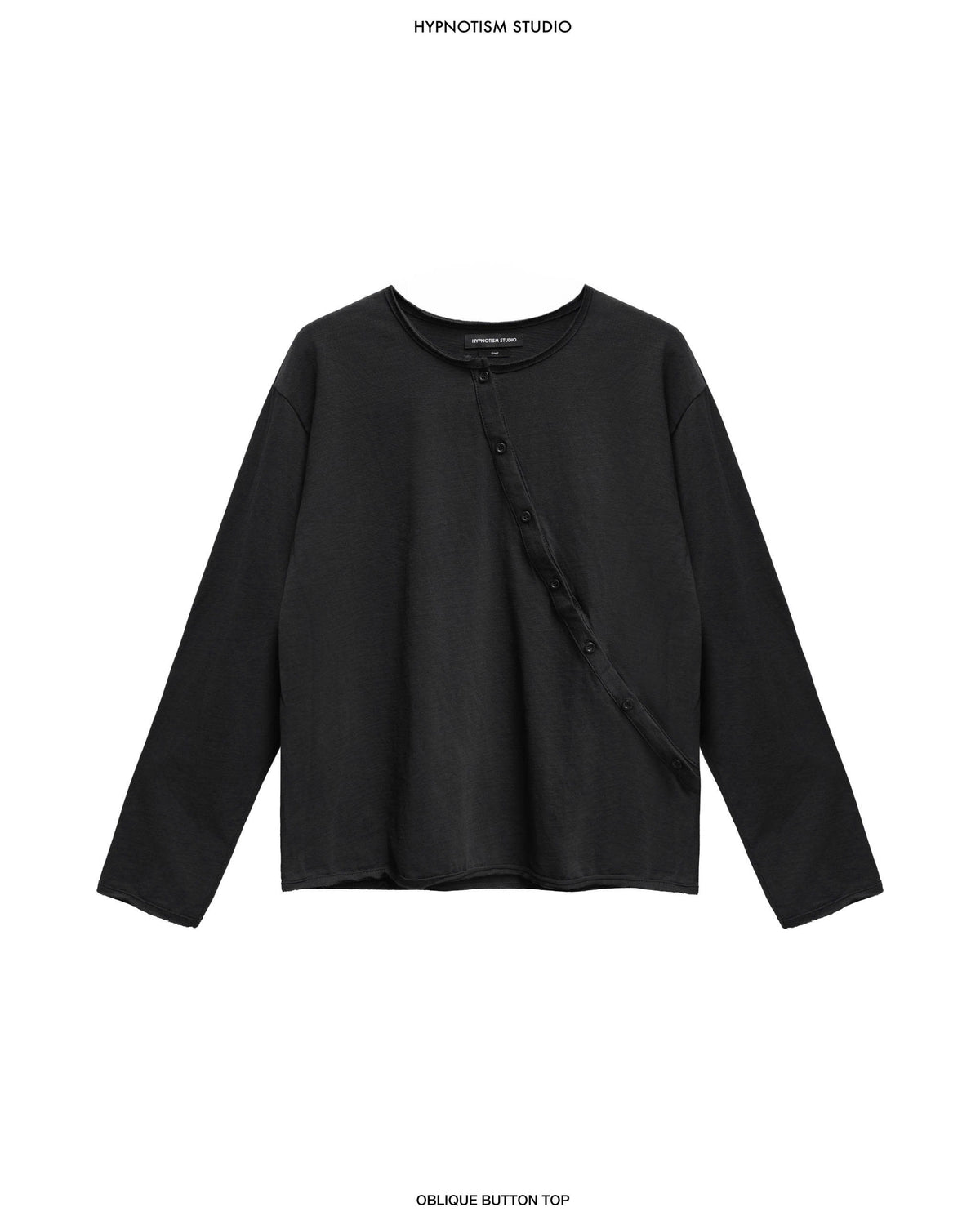 BLACK OBLIQUE BUTTON TOP