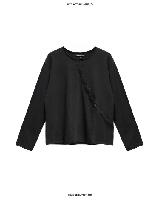BLACK OBLIQUE BUTTON TOP