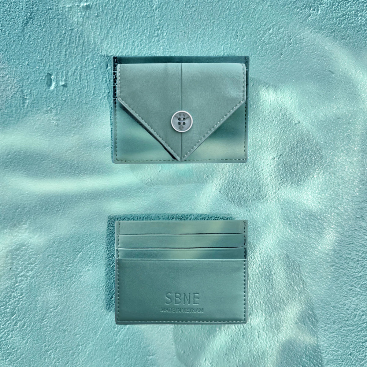 BAO MINT CARD HOLDER
