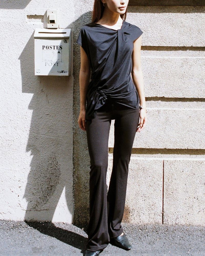 XIEU LONG TOP