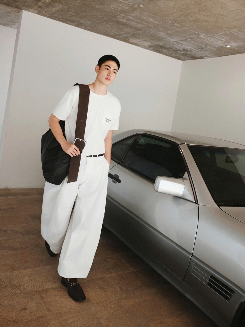 WHITE EXPOSED T-SHIRT