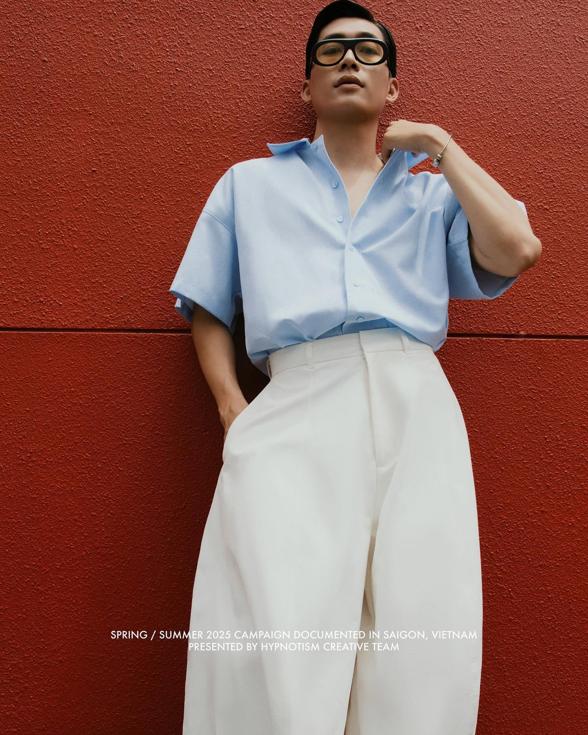 WHITE WIDESACK TROUSERS