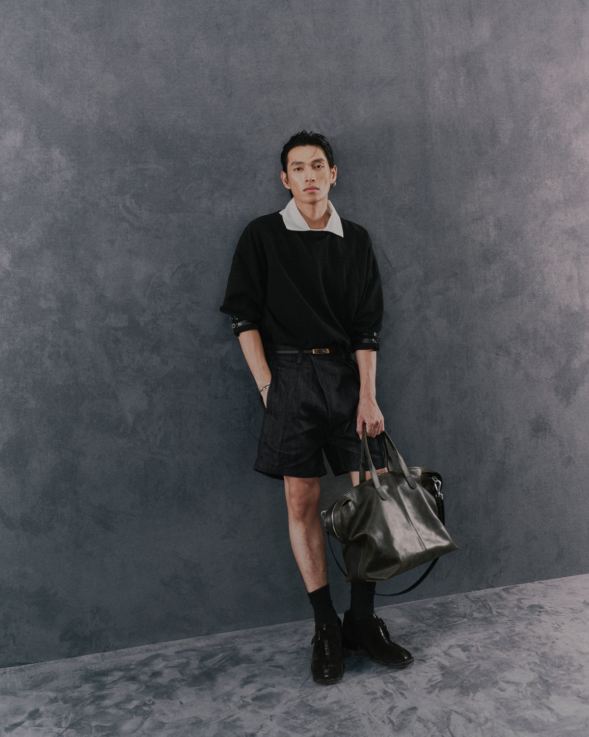 INDIGO FRAME DENIM SHORTS