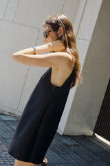 APRIL DRESS IN BLACK