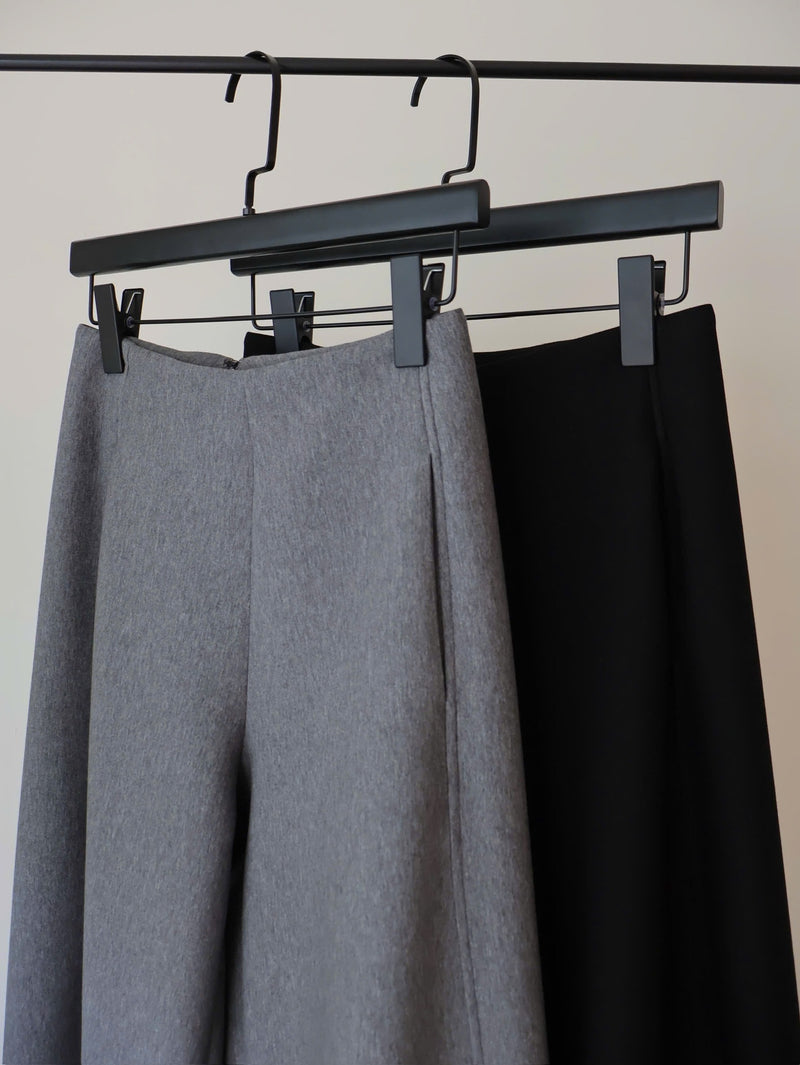 NOA PANTS IN BLACK