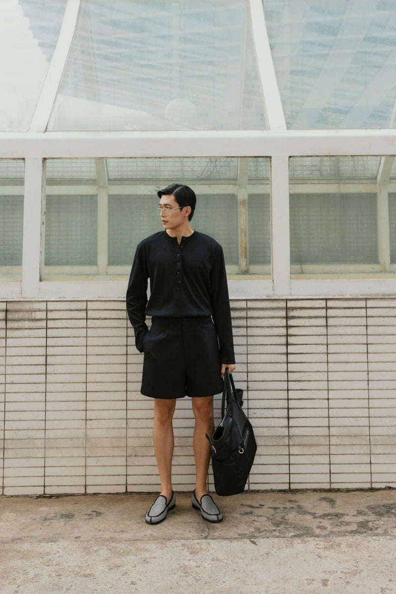 BLACK RIBBED HENLEY TOP	