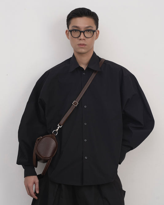 BLACK CURVY SLEEVES SHIRT
