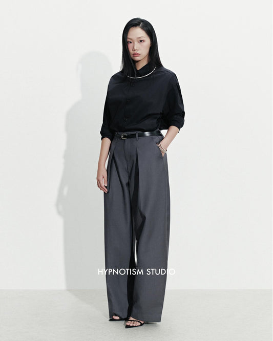 GREY RELAXED PLEATED TROUSERS