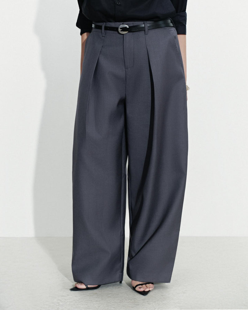 GREY RELAXED PLEATED TROUSERS