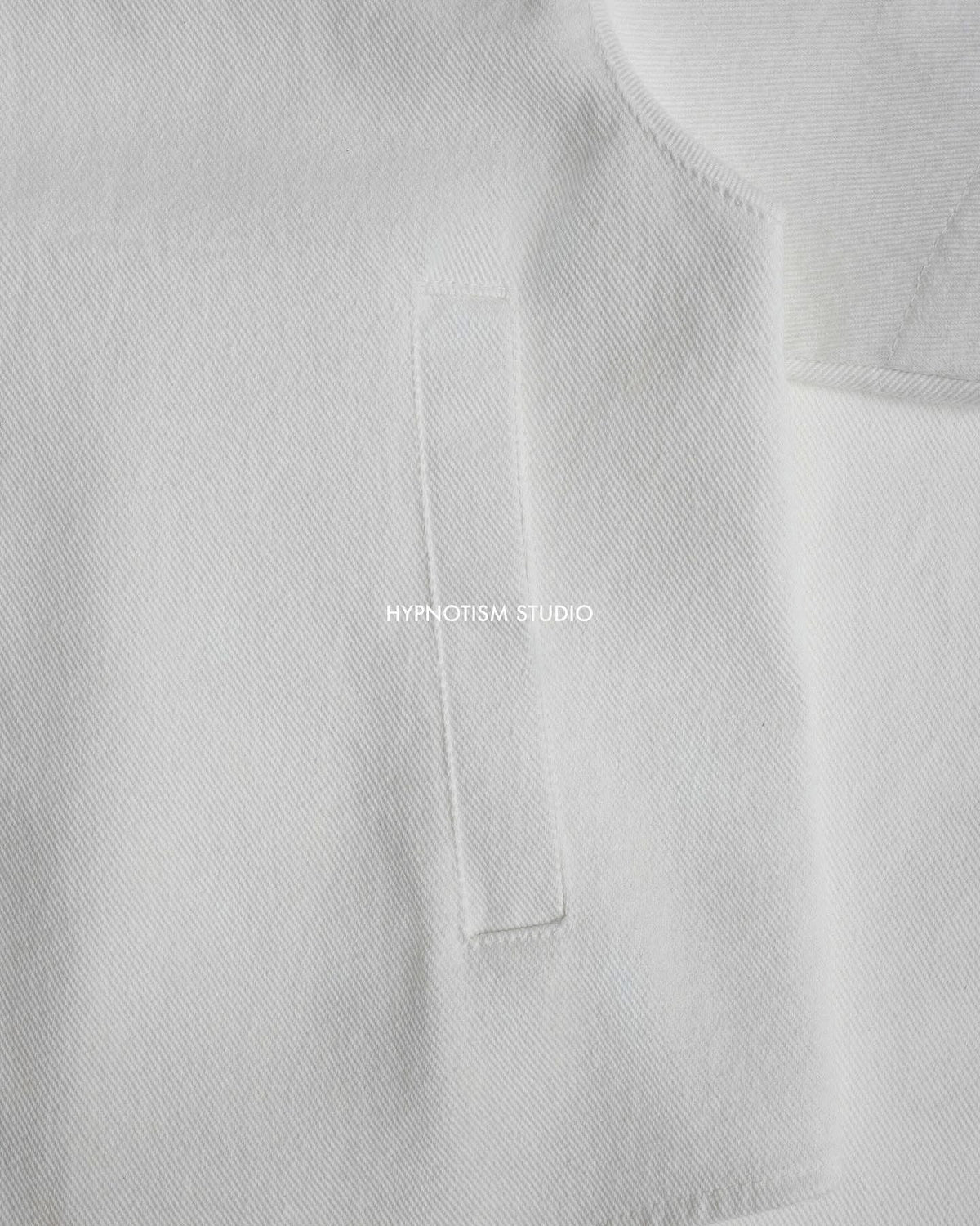 WHITE WELTED POCKET SHIRT
