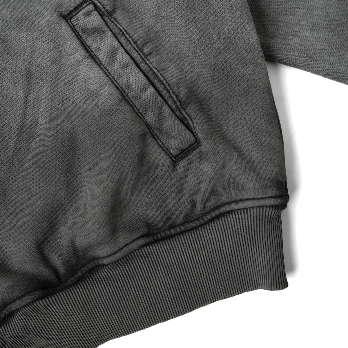 GARMENT-DYED HOODIE/ DARK GREY
