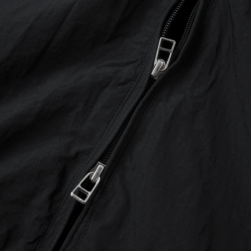 HOOD PANELLED JACKET/ BLACK
