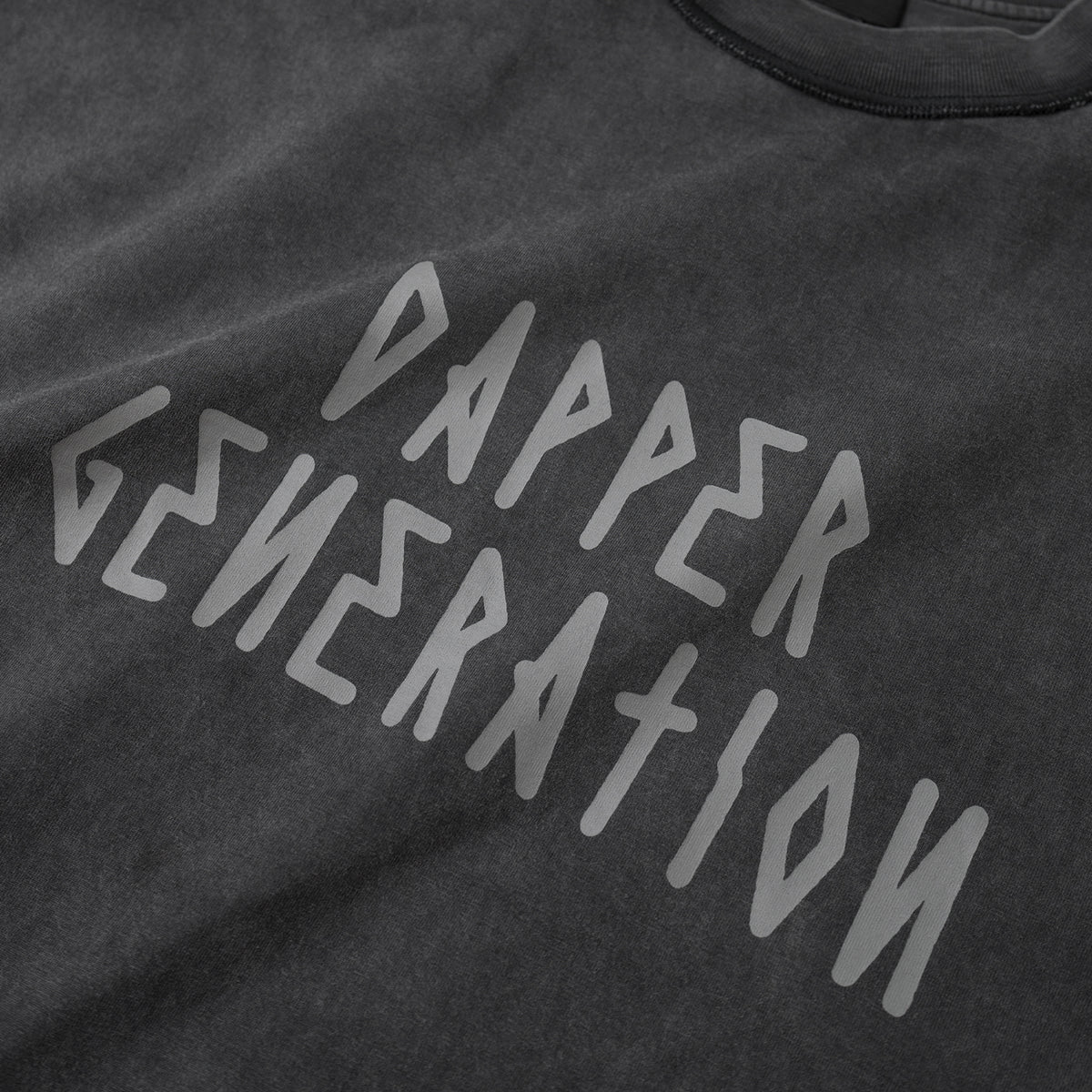 DAPPER GENERATION PADDED T-SHIRT/ BLACK