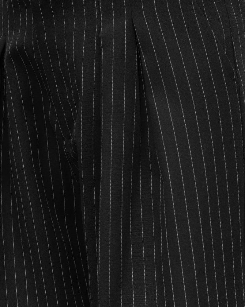 BLACK STRIPED CRUDE TROUSERS