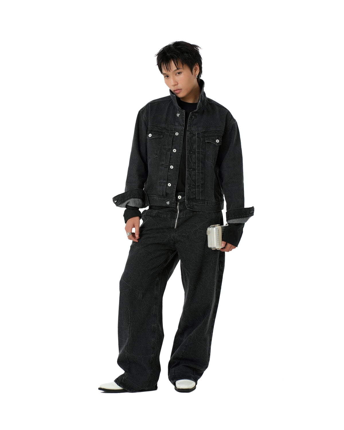 BLACK FRONT ZIP DENIM PANTS WASHED