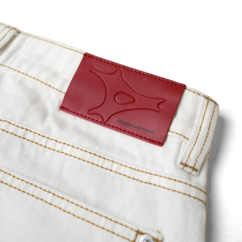 BUTTON FLY BOOTCUT JEANS/ WHITE