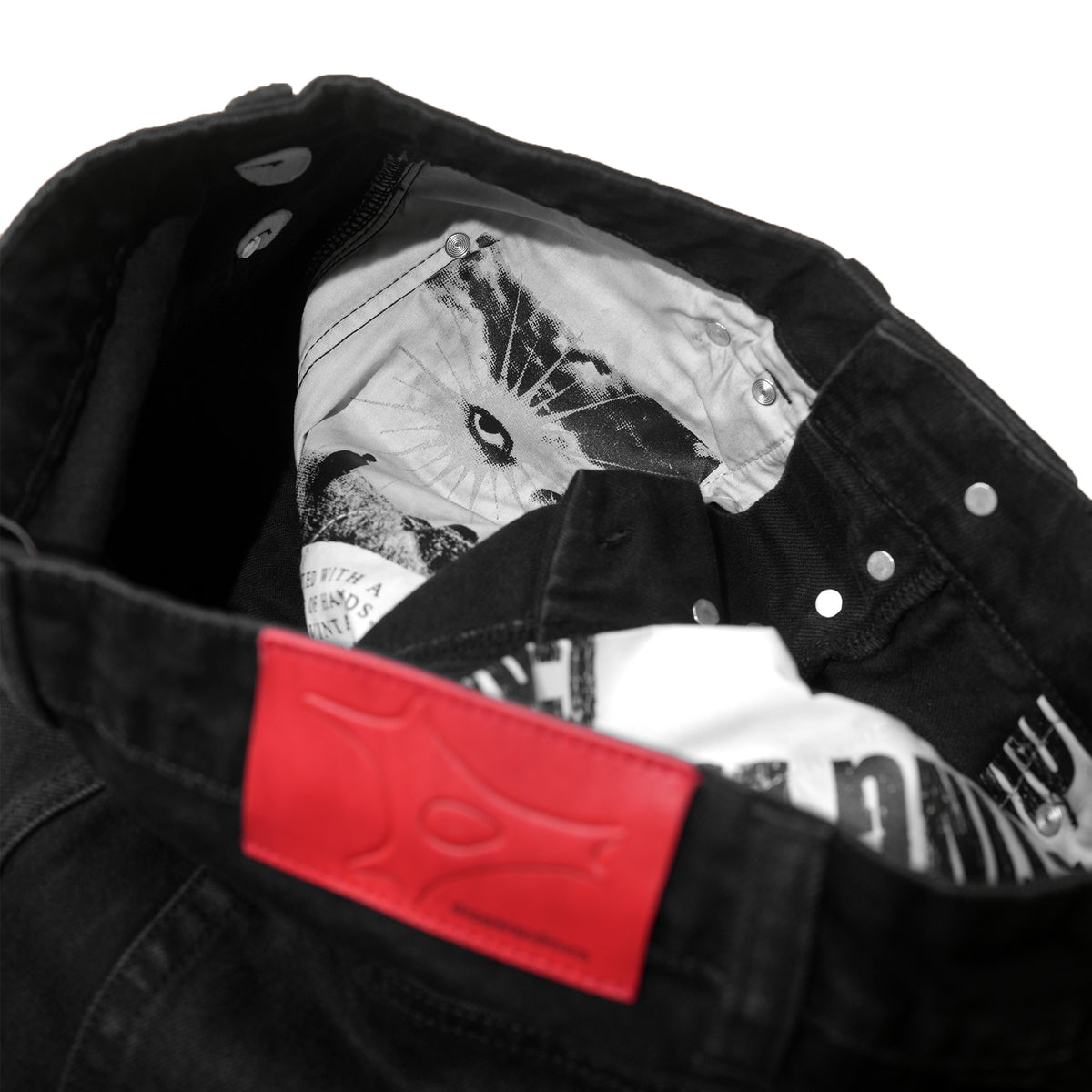 BUTTON FLY BOOTCUT JEANS/ BLACK