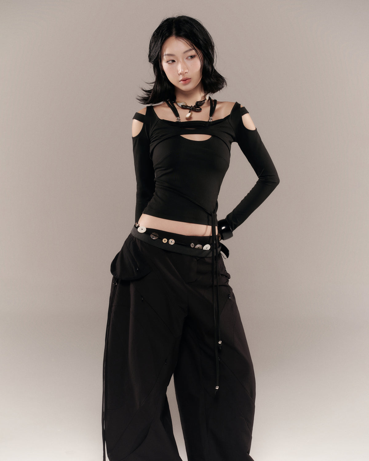 DARI TOP (BLACK)