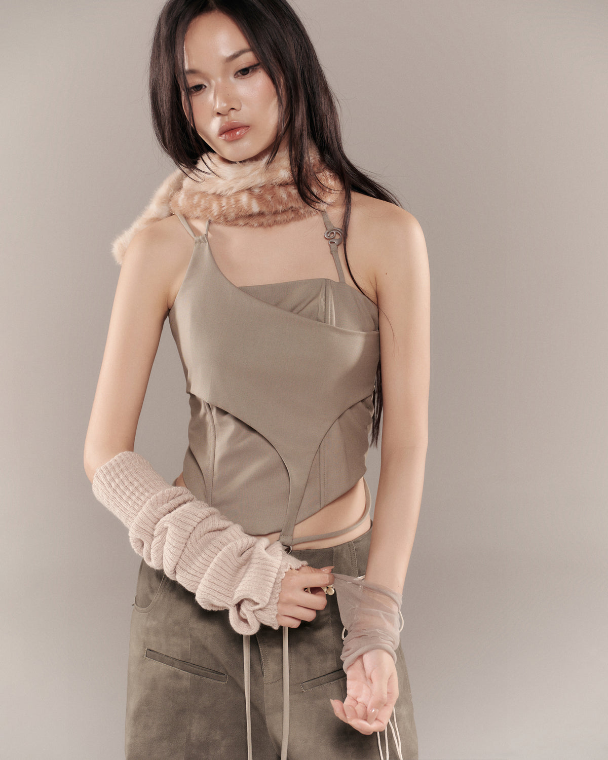 LULLABY HALTER TOP (MOSS GREEN)
