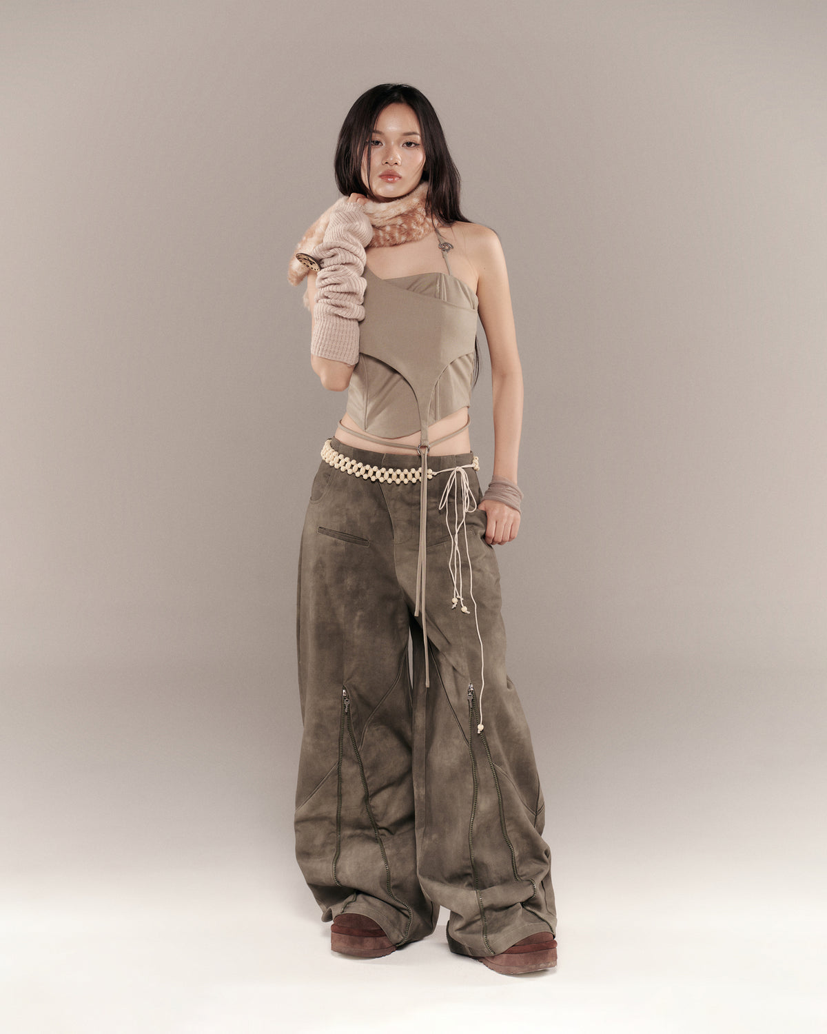 LULLABY HALTER TOP (MOSS GREEN)