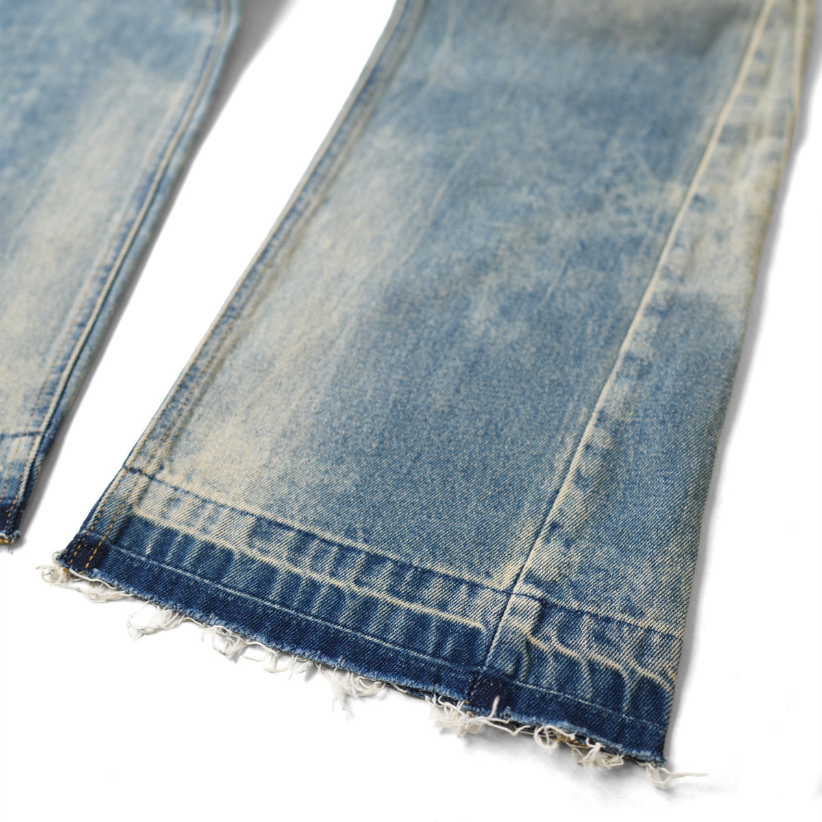 AGED DUST BOOTCUT JEANS/ VINTAGE BLUE