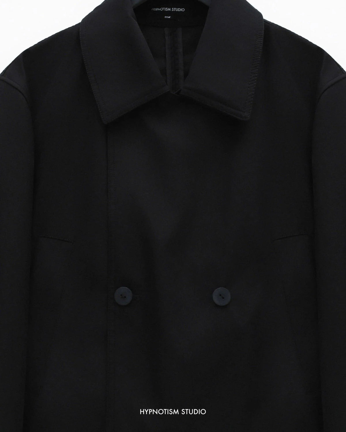 BLACK EASE CREST JACKET