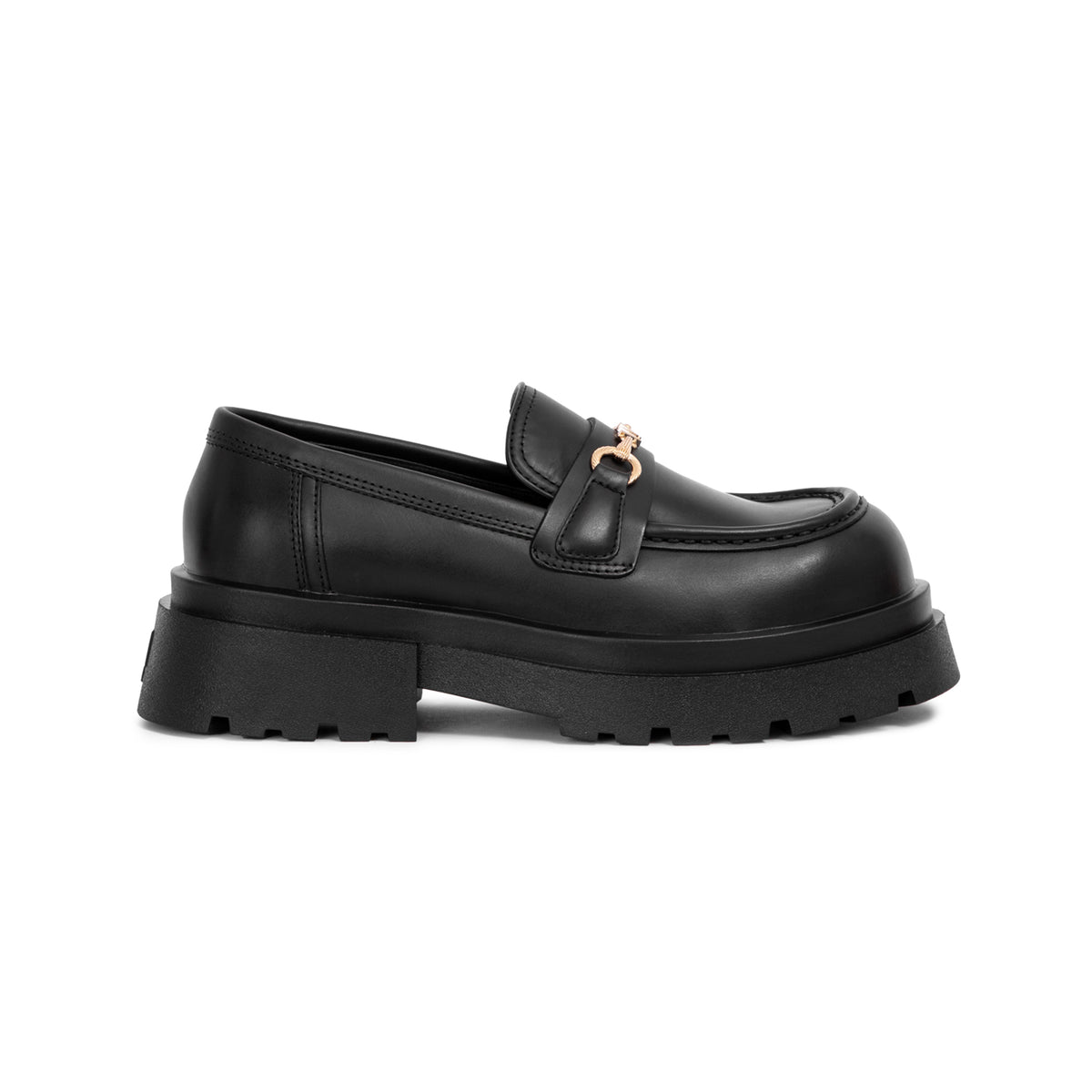 the-chunky-wolf-ss24-black-loafer the wolf astoud