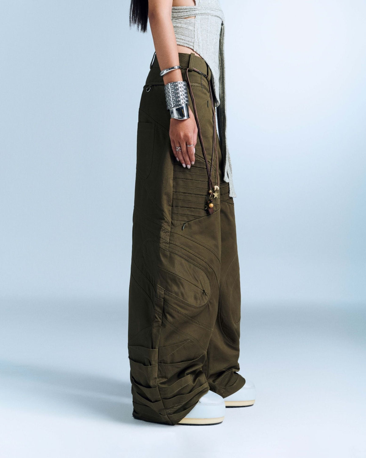 DESMOND PANTS (ARMY GREEN)